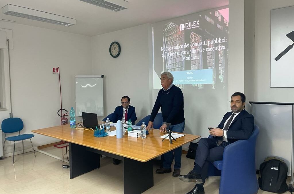 Grande successo del corso di alta professionalizzazione sul Codice Appalti – 50 operatori a scuola di appalti pubblici